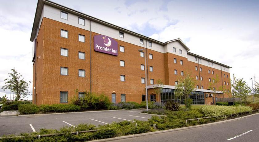Premier Inn Castleford - Xscape, M62, Jct 32 Bagian luar foto